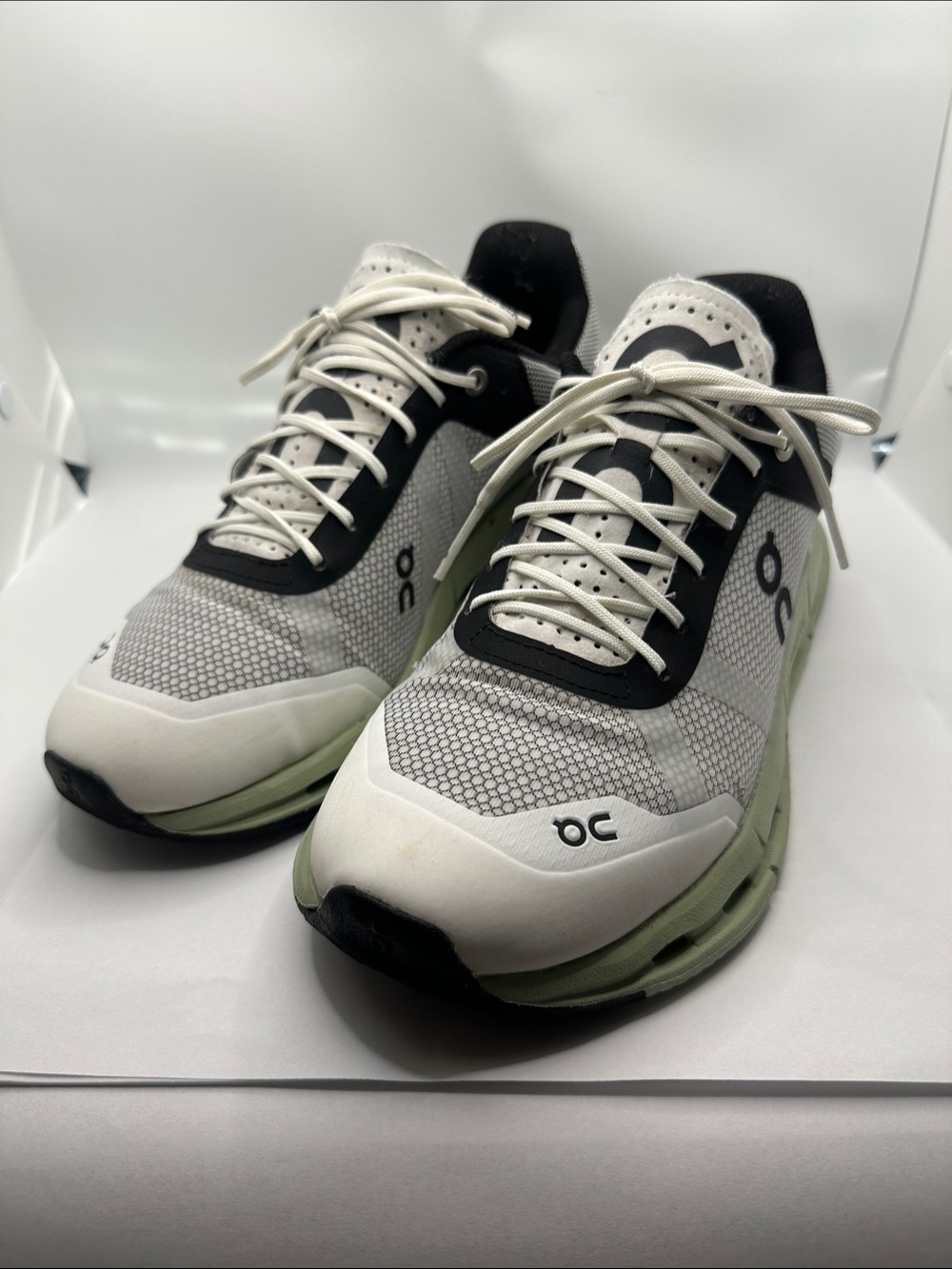 On Running | Cloudnova Z5 Rush M 8.5